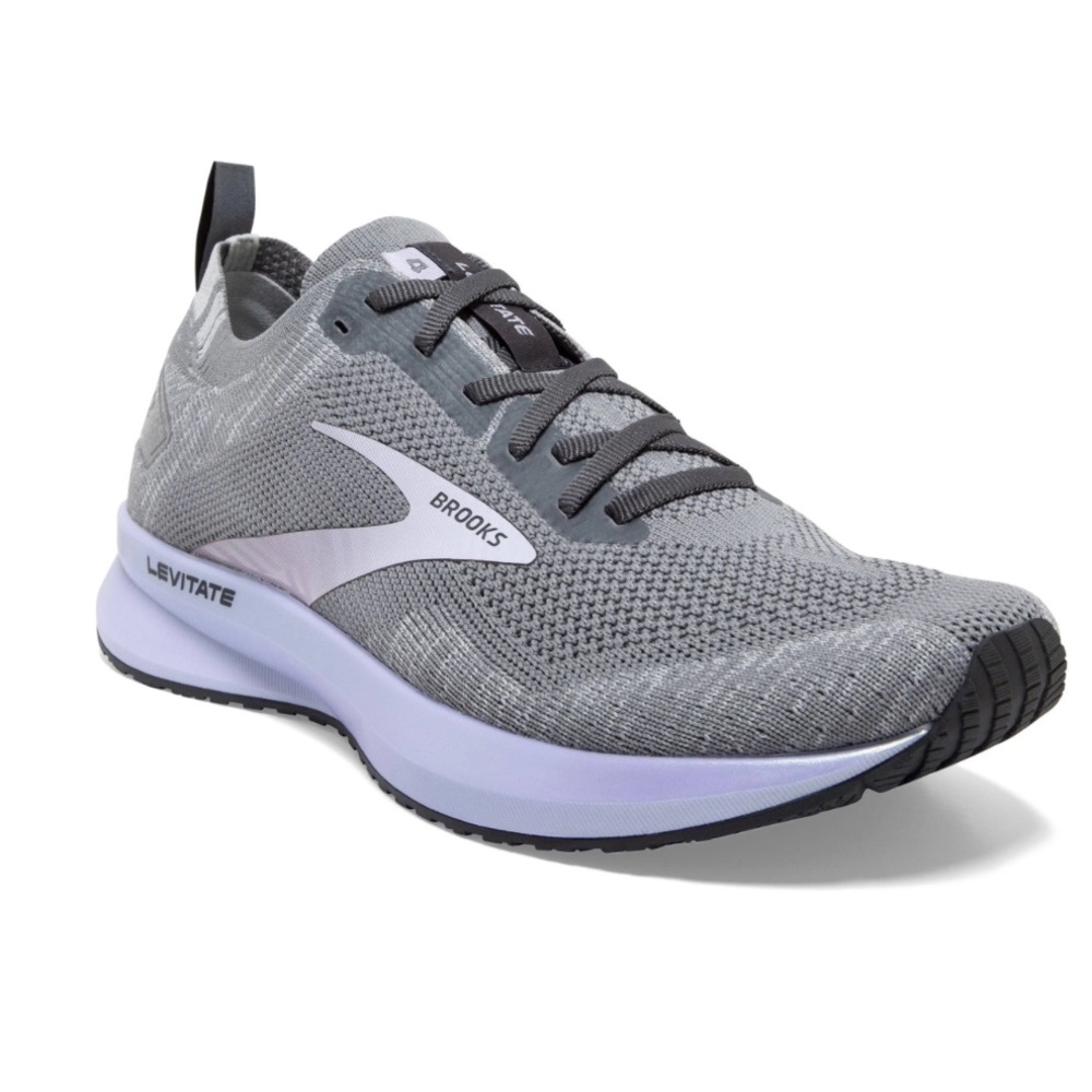 Brooks Levitate Tennis Shoes 6.5